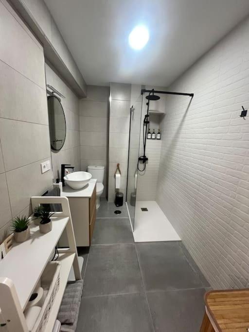 Apartamento Piso Recien Reformado En El Centro De Santander, Zona Estaciones Exterior foto