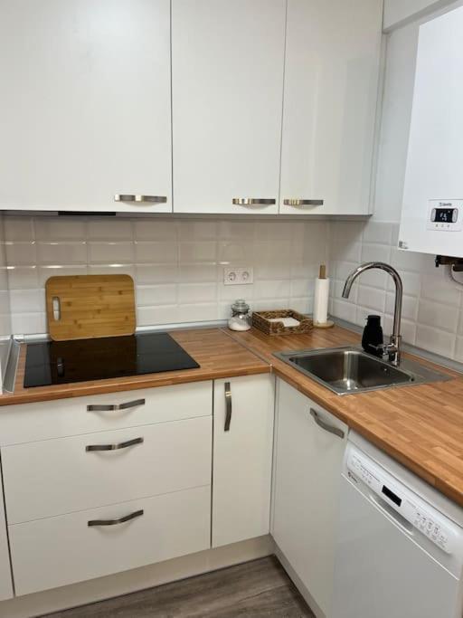 Apartamento Piso Recien Reformado En El Centro De Santander, Zona Estaciones Exterior foto